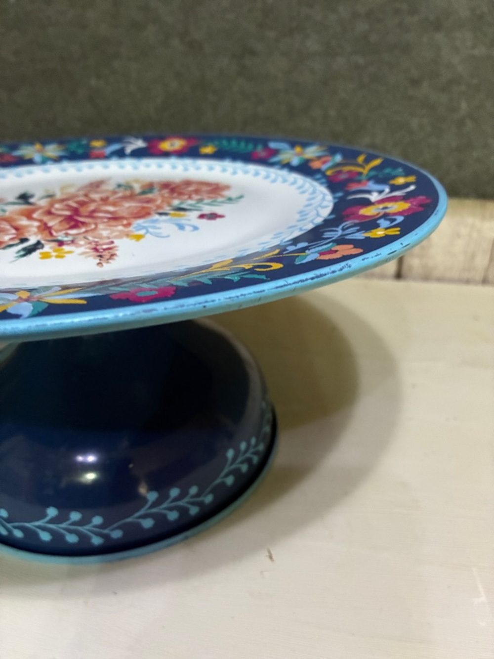 Pioneer Woman Blue Floral Metal Cake Stand - Picture 4 of 4